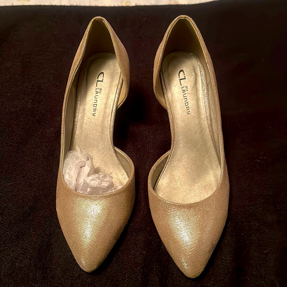 Gold dress shoes